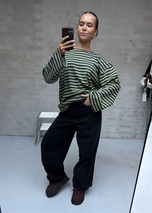 Alberte stripe bluse Salvie/Black Boii Studios 